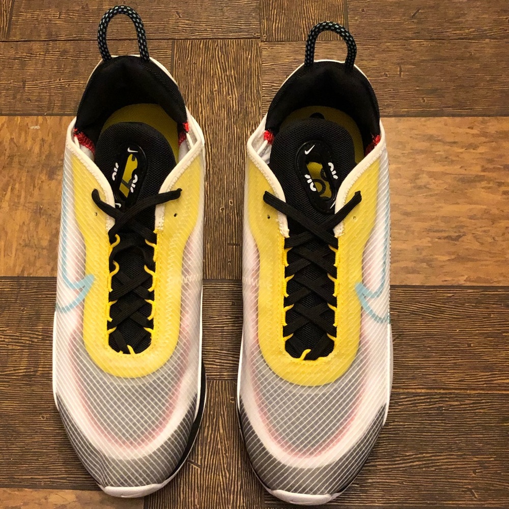 Nike Air Max 2090 Dunks Tech Fleece Jordan 1 Retro AJ1 Mid React Vision